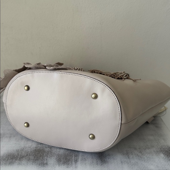 Patricia Nash Marconia Leather Tote Floral Applique HandBag Tassel Chalk White - Picture 9 of 12